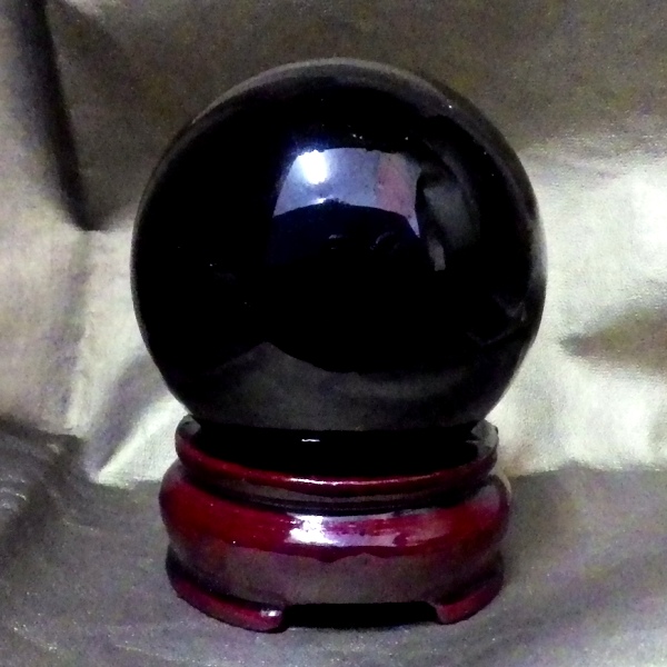 【59mm 丸玉】ロシア産＜最高品質＞モリオン球 （重さ292g・木製台座付き）完全天然 無着色のモリオン球を限定入荷！