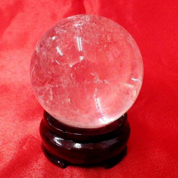 【ブラジル産水晶球】完全天然本水晶玉（自然なクラック入り）重さ307g  直径約60mm （木製台座付き）