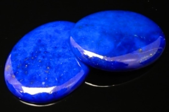 【最高品質クラス】ラピスラズリ カボションタイプ（完全天然石・40mm×30mm 厚さ6mm 約14g 持ち歩き用袋付）