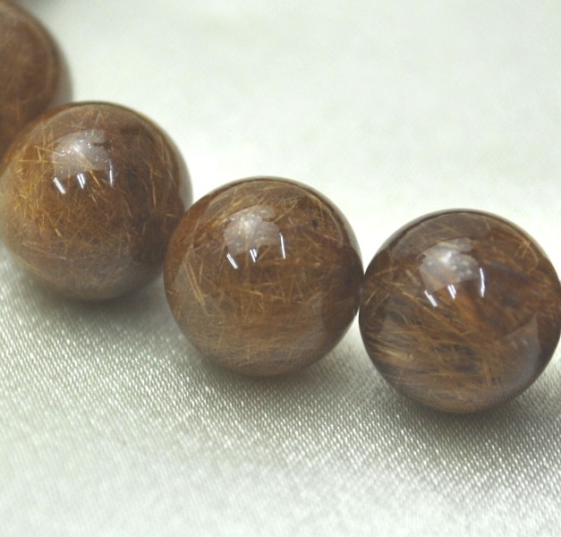 １４ｍｍ玉レッドゴールドタイチンルチル（単品）　【ブラジル産 最高品質クラス】
